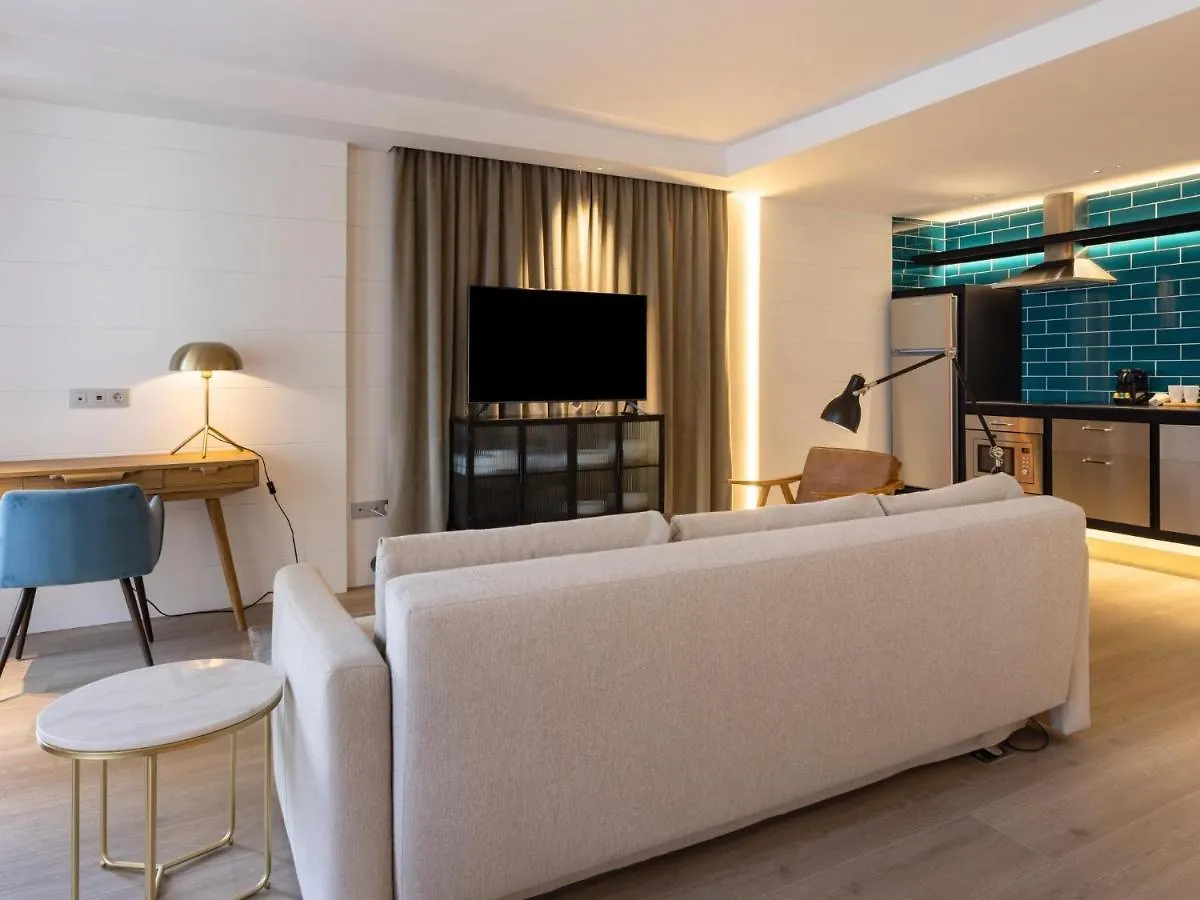 Chayofa Suites Santa Cruz de Tenerife 0*,  Spain