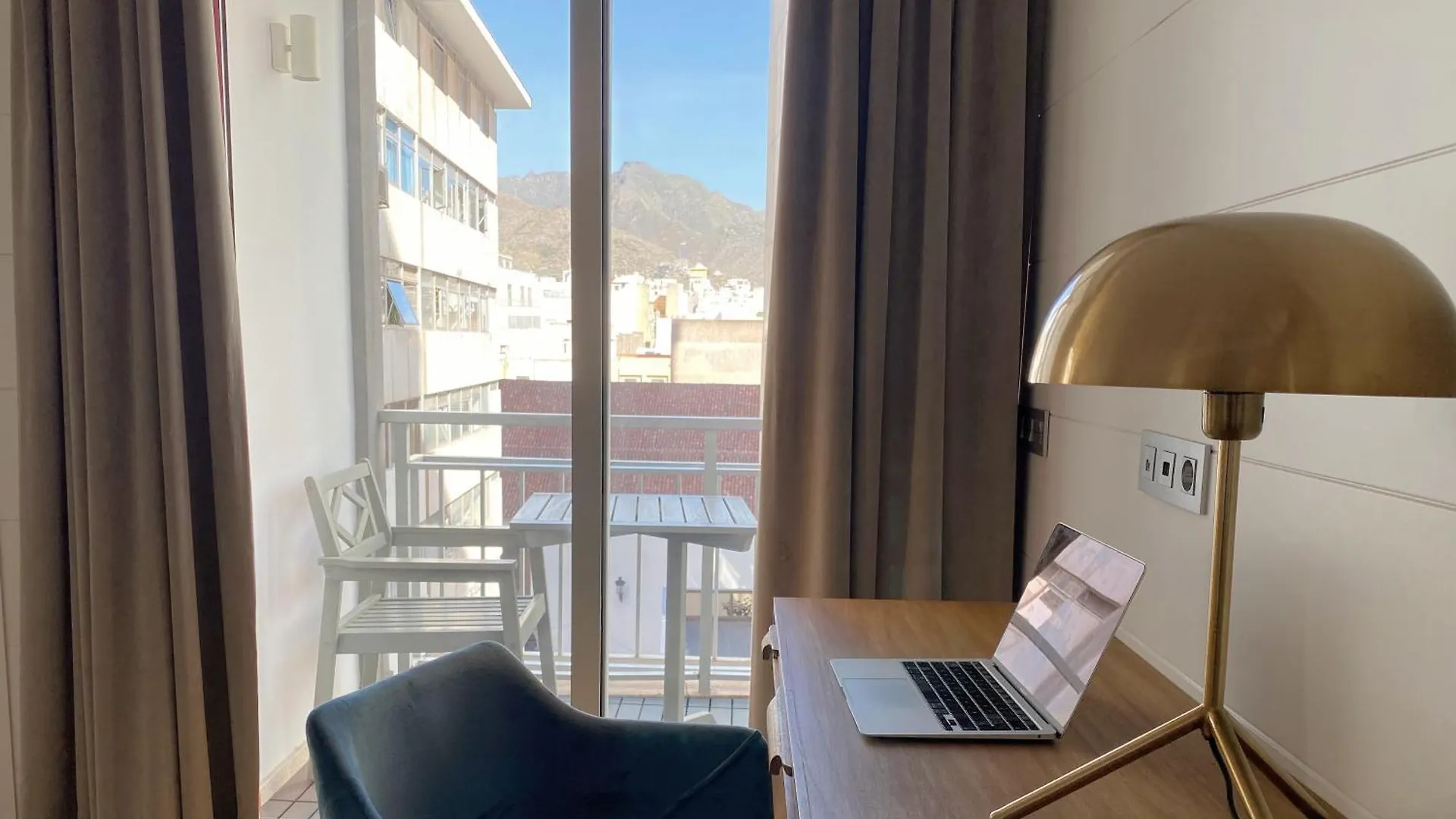 Chayofa Suites Santa Cruz de Tenerife Apartment